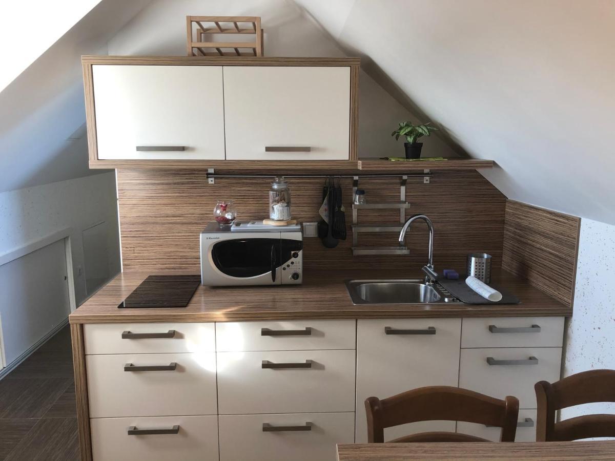 Apartma Ajda Appartamento Kranj Esterno foto